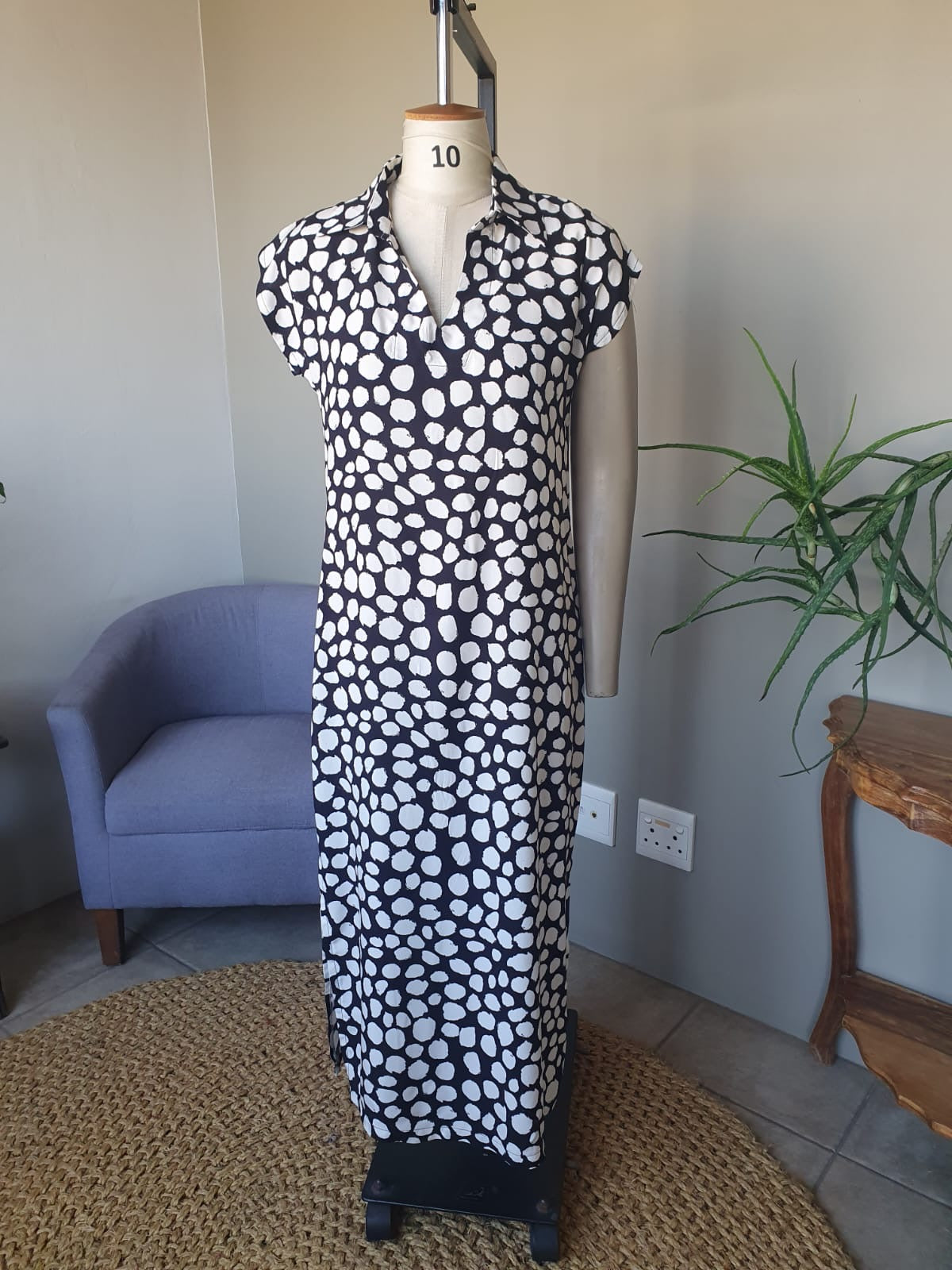 Black Dot Collared Dress with Side Slits