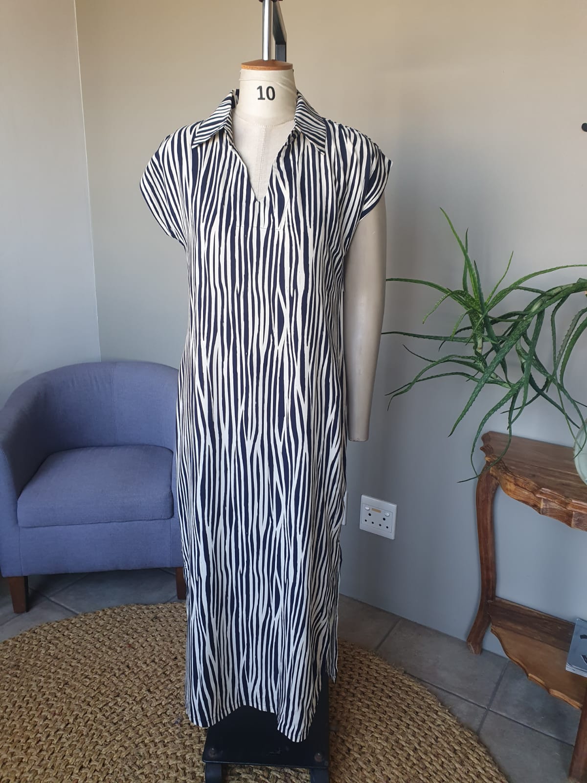 Printed Navy Collared Dress with Side Slits