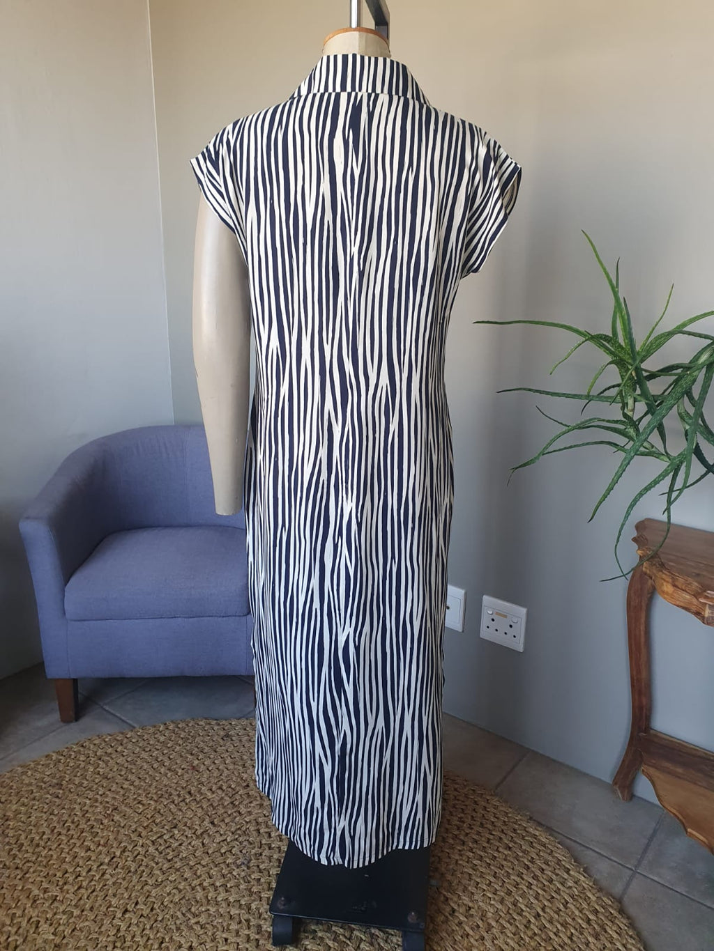 Printed Navy Collared Dress with Side Slits