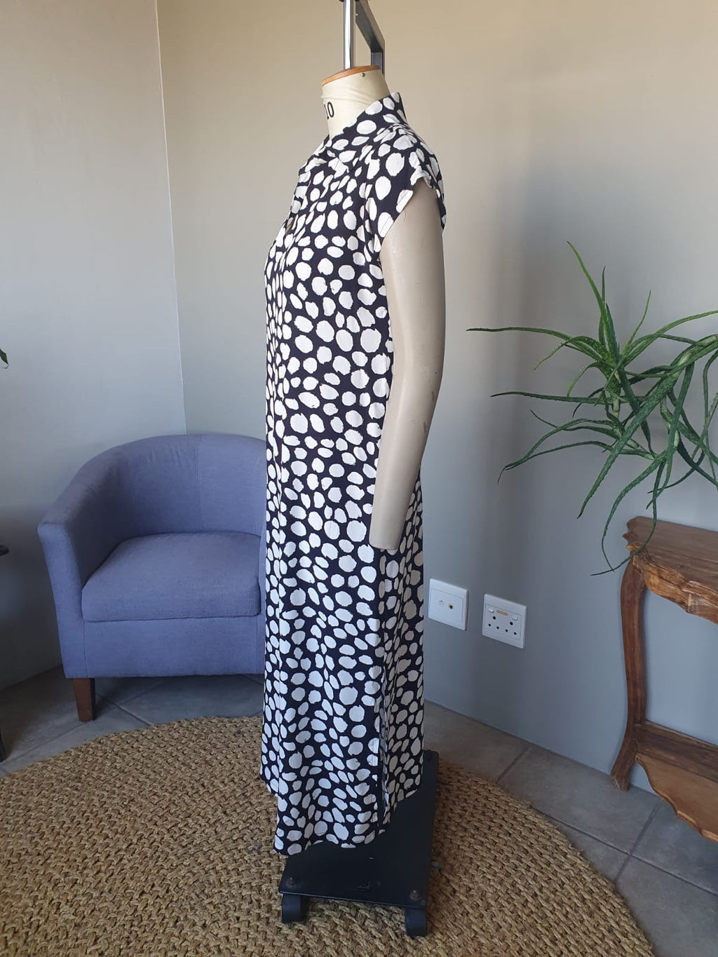 Black Dot Collared Dress with Side Slits